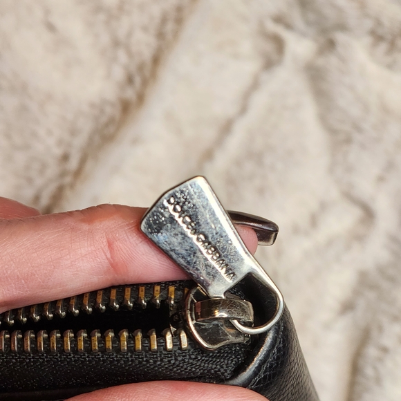 Dolce & Gabbana Black Leather Wallet - Picture 4 of 11